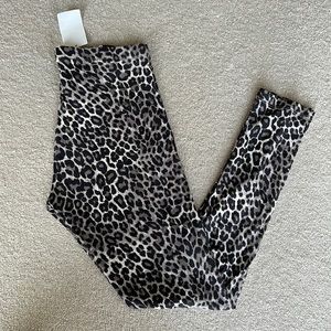 H&M Animal Print Cheetah Legging NWT